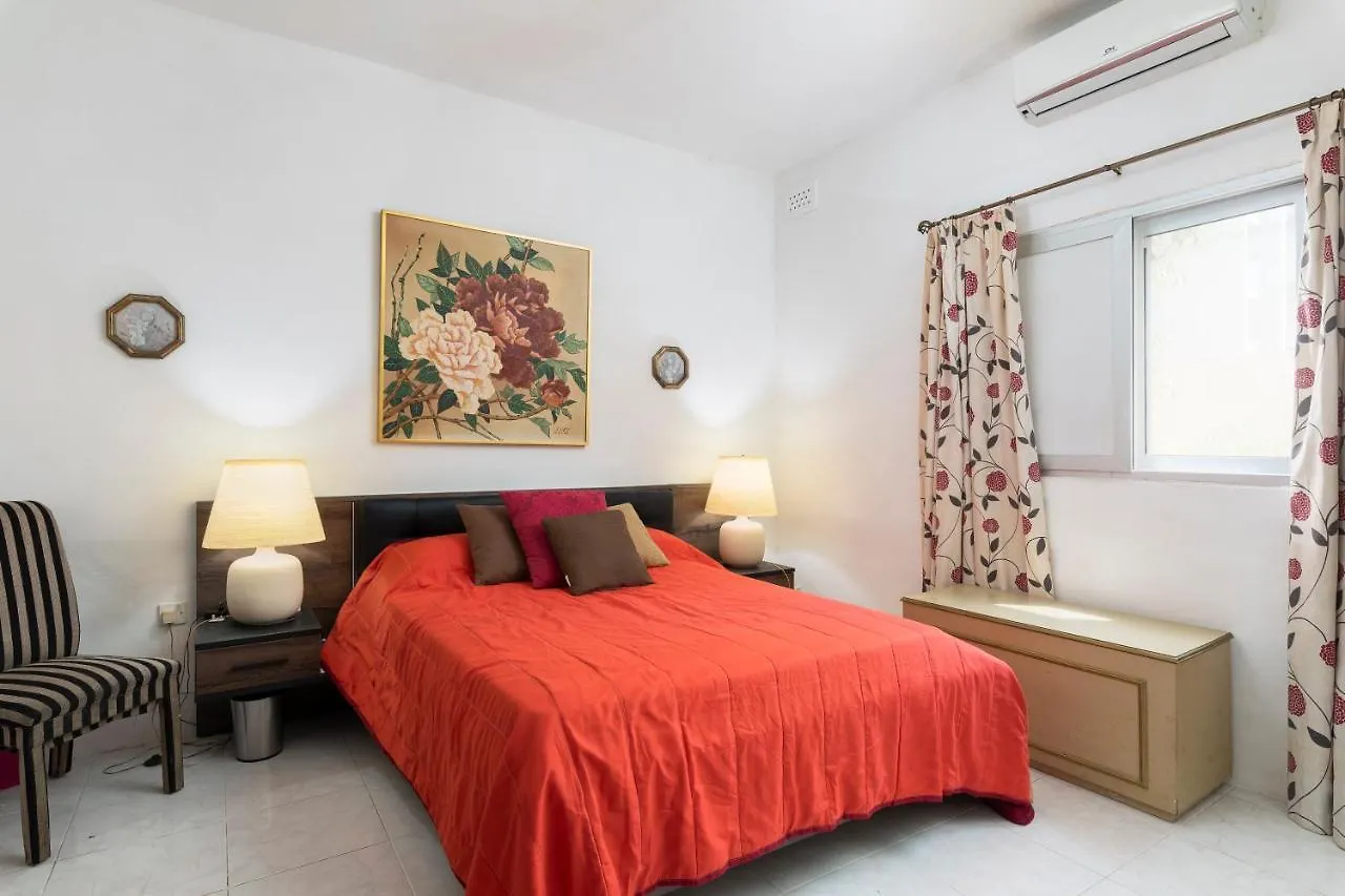 Modern, 2Bd Maisonette With Spacious Yard - Stylish & Close To Seafront Gzira