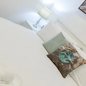 Apartment Gzira's Seashore Stayaway Close To Manuel Island, Gzira